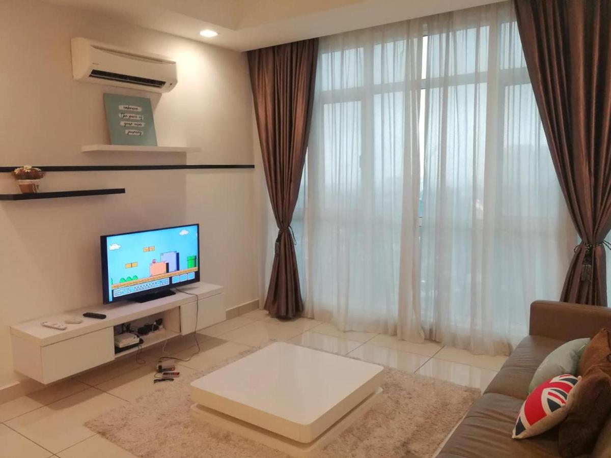 Homestay Kuala Lumpur ; Terminal Tbs ; Bukit Jalil Екстер'єр фото